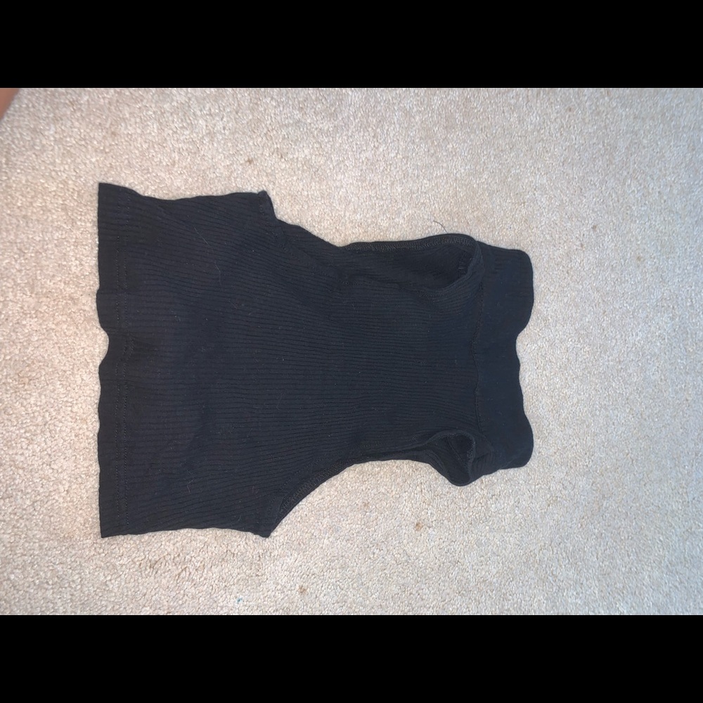 Motel Rocks Black Crop Top - Picture 5 of 5